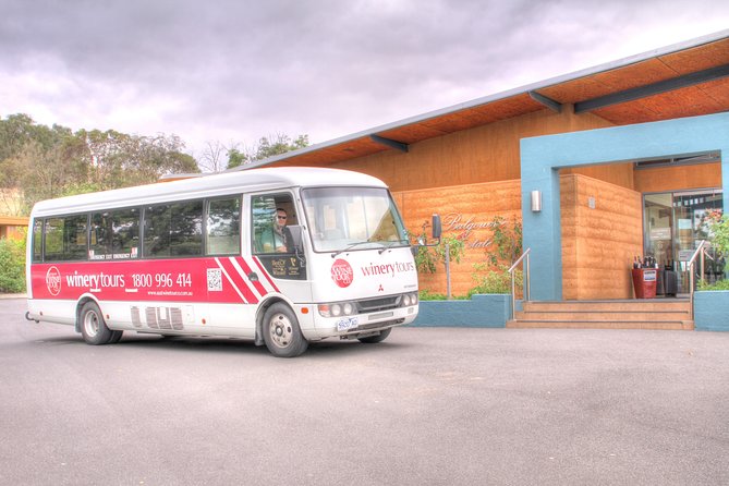 2-Day Yarra Valley Wine Tour with Luxury Vineyard Resort Stay - Day 1 in the Yarra Valley: Greenstone and Balgownie focus