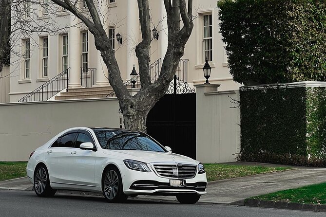 Airport Transfers - Chauffeur Car & Limo Services of Melbourne - Value Check: When a Private Chauffeur Makes Sense