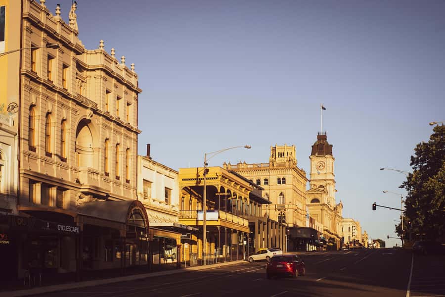 Ballarat: City Tales Guided Walking Tour + Coffee - Key highlights at a glance
