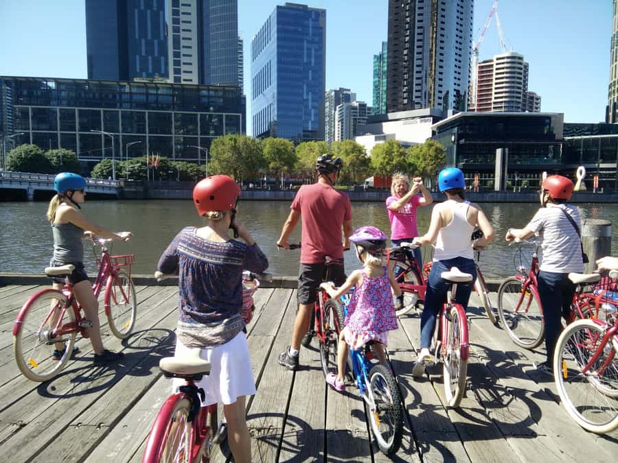Classic Melbourne Bike tour - A note on guides, language, and how questions happen