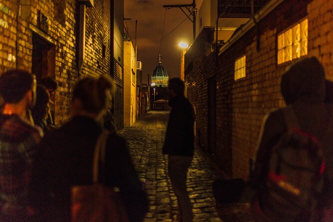 Creepy Tales, Bars & Laneways Of Melbourne Walking Tour - Stop 4: Chinatown, old crime lanes, then a laneway bar break