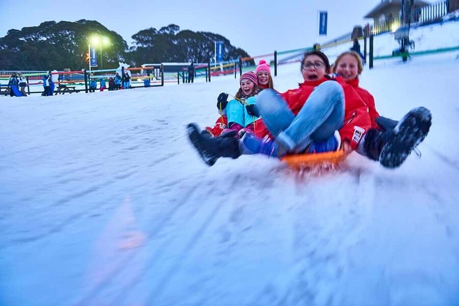 From Melbourne: Day Tour to Mt Buller with Snow Clothes - Tips to make the day smoother on snow day physics