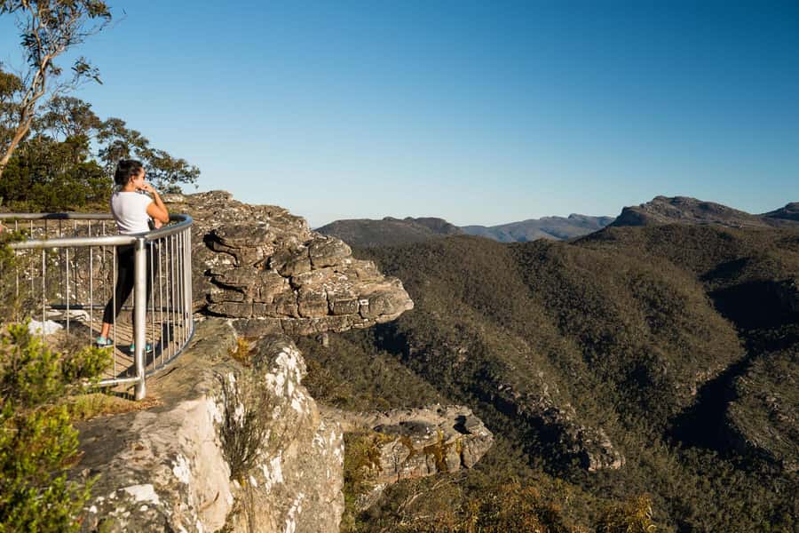 From Melbourne: Grampians National Park & Kangaroos - The Balconies and Jaws of Death walk, a manageable hike with real payoff