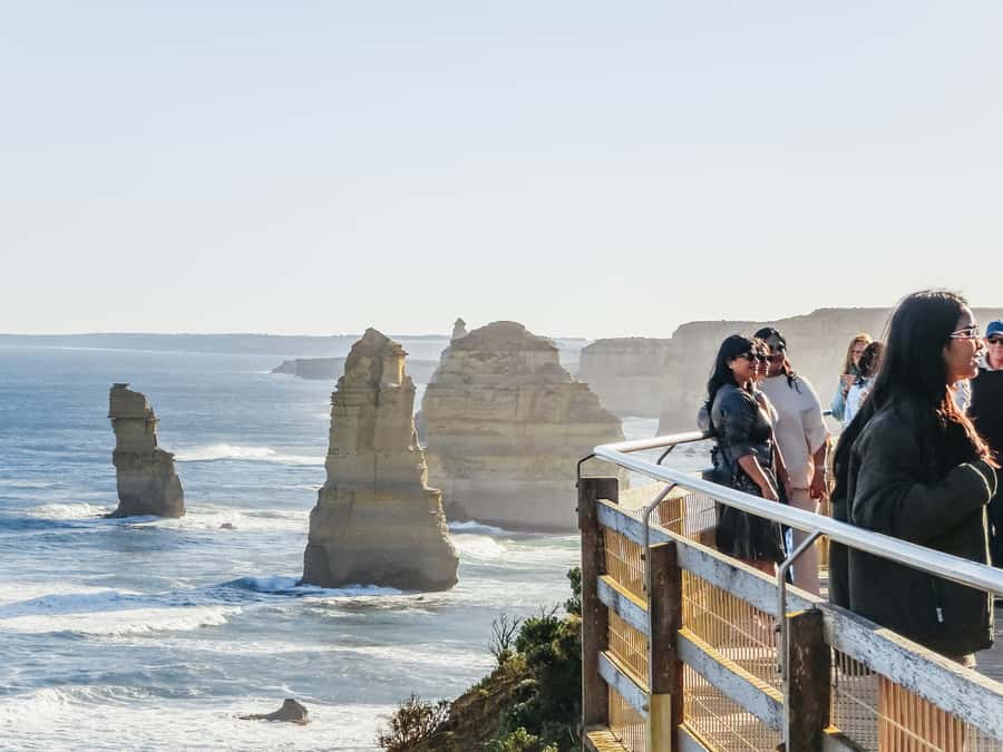 From Melbourne: Great Ocean Road, 12 Apostles, Wildlife Tour - Wildlife time: koalas and parrots where you can actually see them
