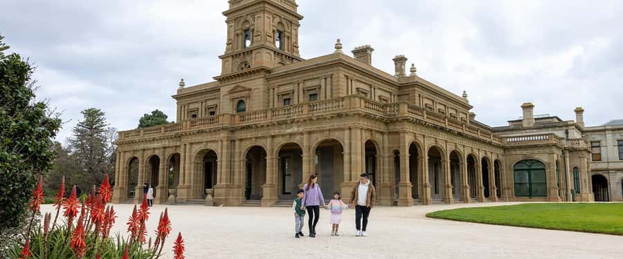From Melbourne: Werribee Open Range Zoo & Werribee Mansion - Transport, timing comfort, and the rules you should know