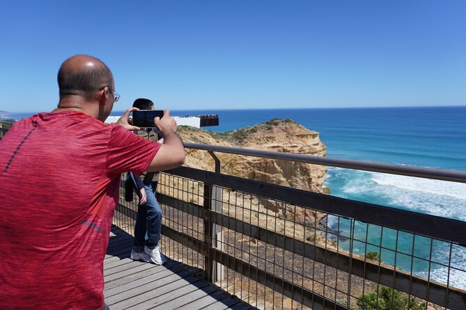 Full-Day Great Ocean Road and 12 Apostles Tour - Razorback and Loch Ard Gorge: geology and the shipwreck story