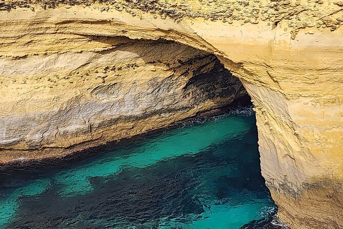Great Ocean Road Private Tour In Luxury Vehicle.Customised Option - Private luxury vehicle plus customization, the practical way to do the coast