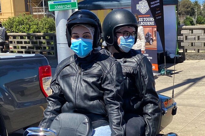 Harley Davidson Trike Tour of Melbourne - Safety, comfort, and hearing your guide through the boom headset