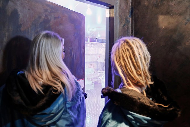 Ice Bar Tour in Melbourne with Cocktails - Check-in and getting to the Atrium on Flinders Street