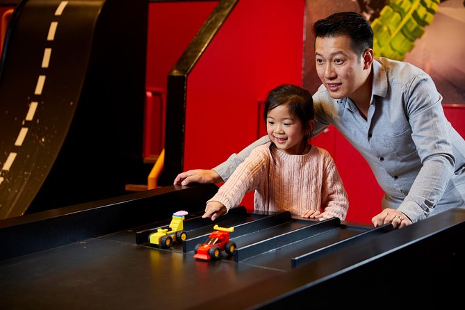 LEGOLAND Discovery Centre Melbourne General Entry Ticket - Build and play areas: thousands of bricks for real hands-on time