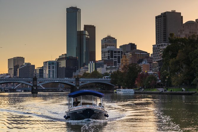 Luxury Private 90min Wine and Cheese Yarra River Cruise - Weather, timing, and the one practical detail people forget
