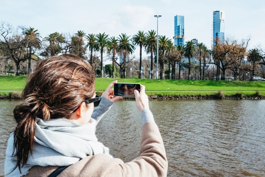 Melbourne: 1-Hour Gardens and Sporting Precinct River Cruise - Coffee and Tea Included, Snacks and Drinks Optional