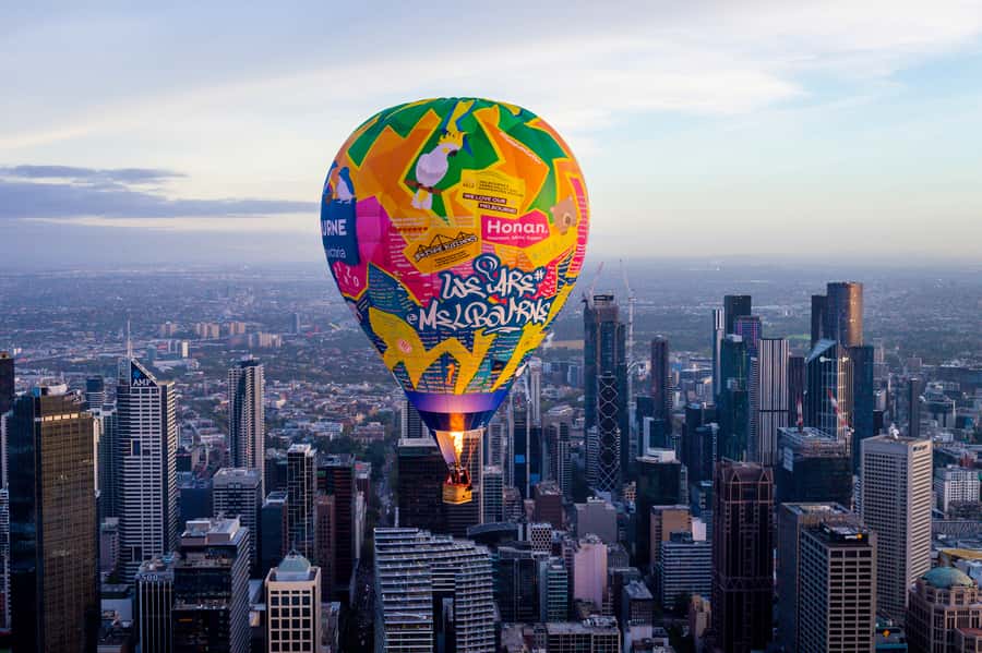 Melbourne: 1-Hour Hot Air Balloon Flight at Sunrise - Meeting at Pullman Melbourne on the Park, Then Driving to Launch