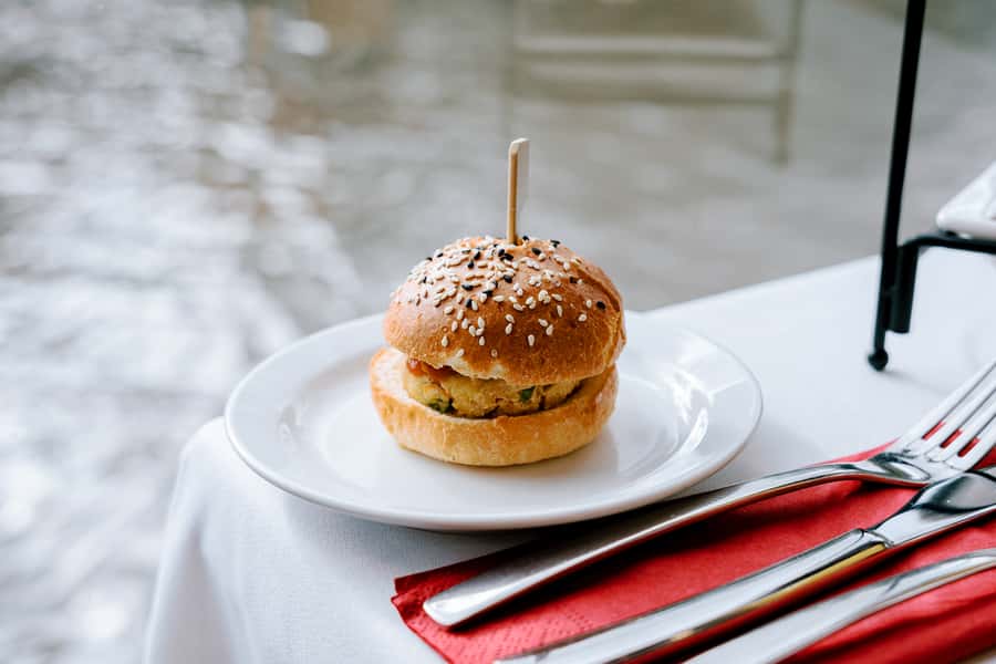 Melbourne: 2-Hour Bottomless Brunch Cruise - Pace and service: why the crew is a big part of the value