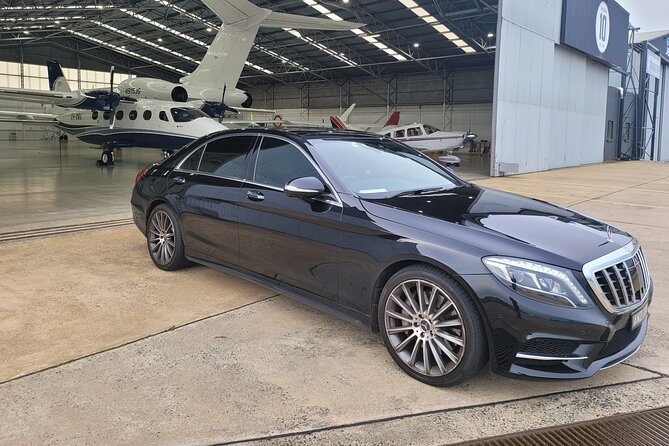 Melbourne Airport Arrival Or Departure Luxury Car Transfers - Private one-way luxury transfer, not a shared airport scramble