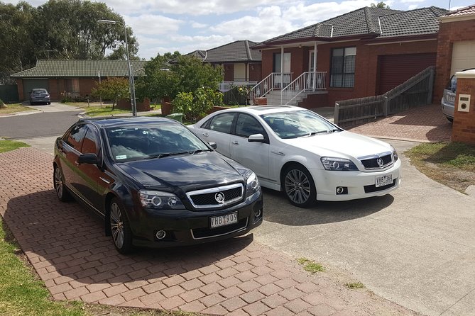 Melbourne Airport Arrival Or Departure Luxury Car Transfers - Time on the road: plan around a 35 to 50 minute transfer