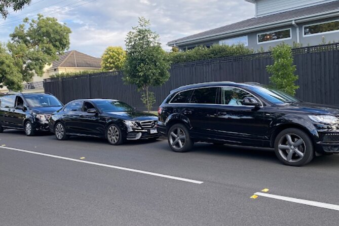 Melbourne Airport Transfer with Meet and Greet Service - Meet and greet pickup that cuts your stress at Melbourne Airport