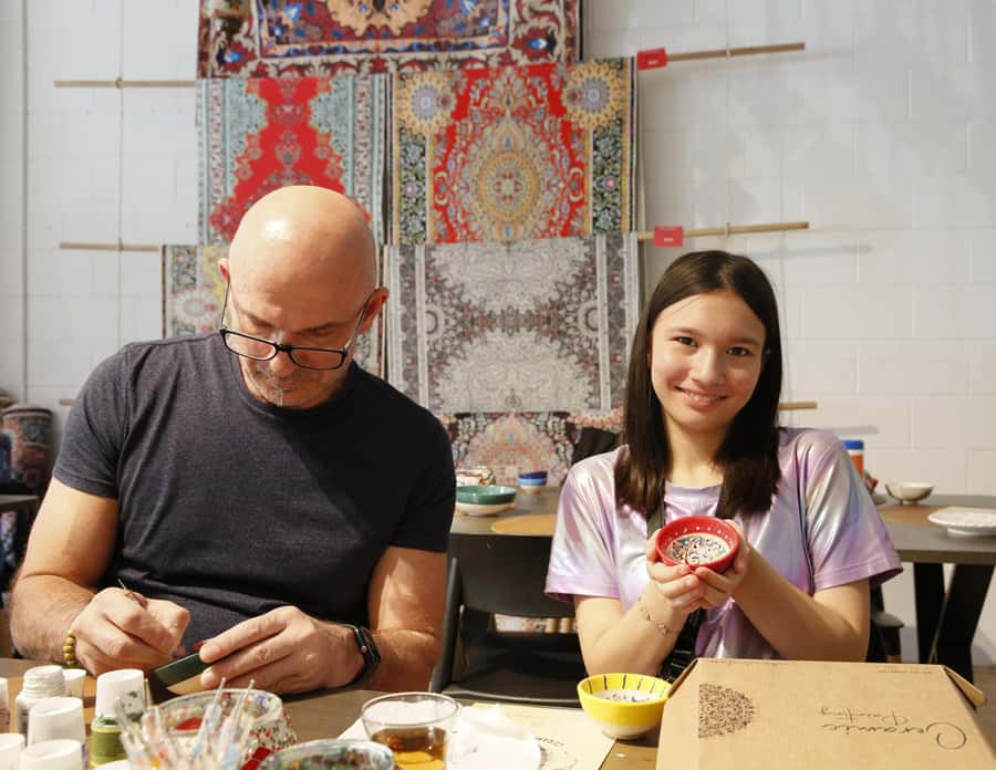 Melbourne: Ceramic Plates & Bowls Paint and Sip Classes - Turkish tea and shortbread: small details that change the mood