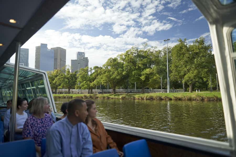 Melbourne City Cruise with Tea, Coffee, and Commentary - Who this cruise suits, and who might prefer something else