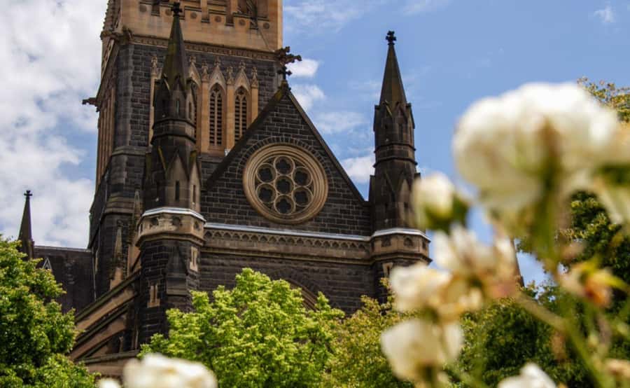 Melbourne: City Highlights Group Tour by Bus - Old Gaol and Little Lon: Stories Behind the Brickwork