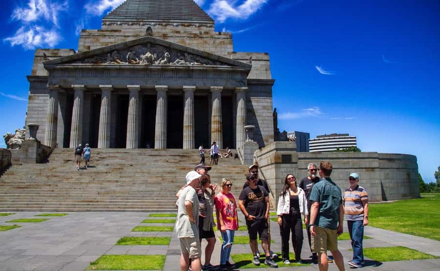 Melbourne: City Highlights Group Tour by Bus - Getting On: Meeting Point, Pickups, and Where You End Up