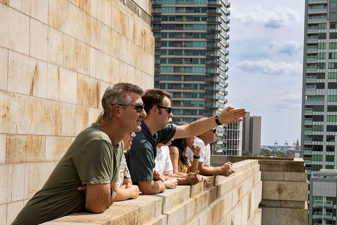 Melbourne City Highlights Small Group Tour - The first hour by the Paris end and the Collins Street vibe