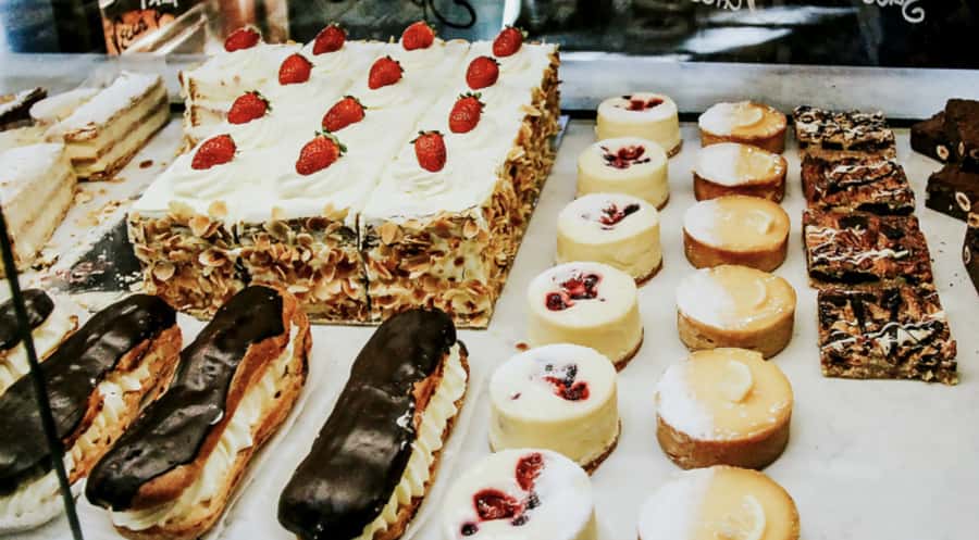 Melbourne: City Highlights, Suburbs & Laneways Bus Tour - Fitzroy Coffee and Collingwood Energy: A Local Neighborhood Lesson