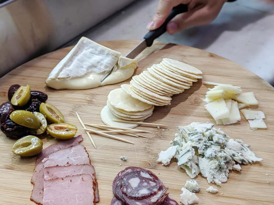 Melbourne Flavors: Queen Victoria Market Food Tour - What you actually eat: tastings, coffee, and dietary wins