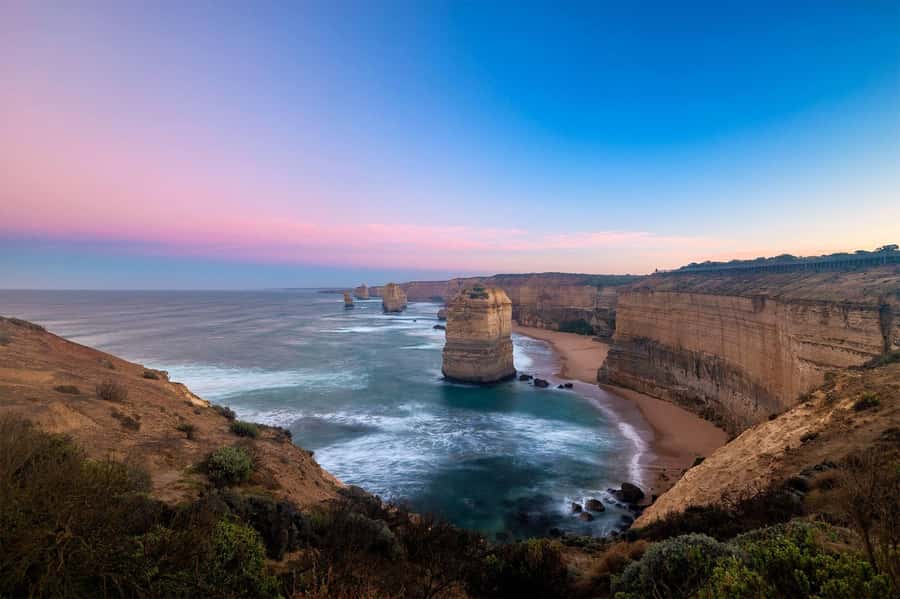 Melbourne: Great Ocean Road Day Tour with kangaroos & koalas - Why the Great Ocean Road tour feels worth it in one day