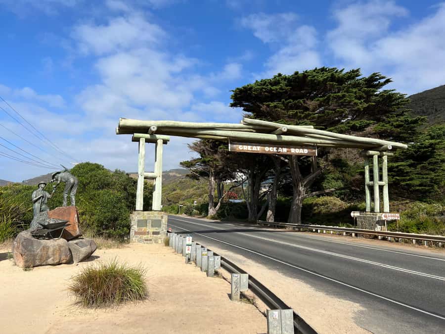 Melbourne: Great Ocean Road Full Day Private Tour - The Coast to Apollo Bay, Including Lorne and Kennett River