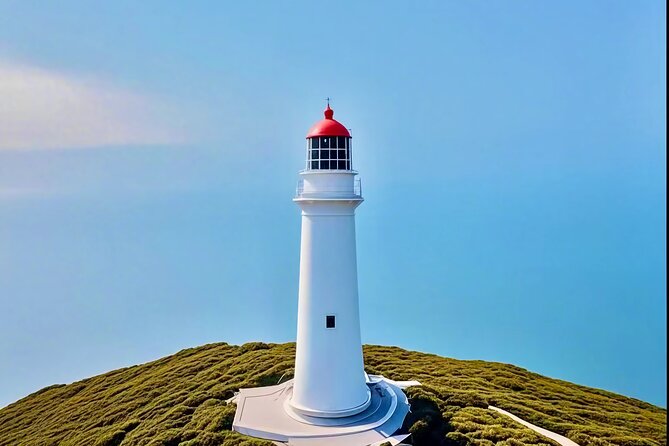 Melbourne: Great Ocean Road Luxury Coach Reverse Tour - Memorial Arch and Teddy’s Lookout: where the photos feel effortless