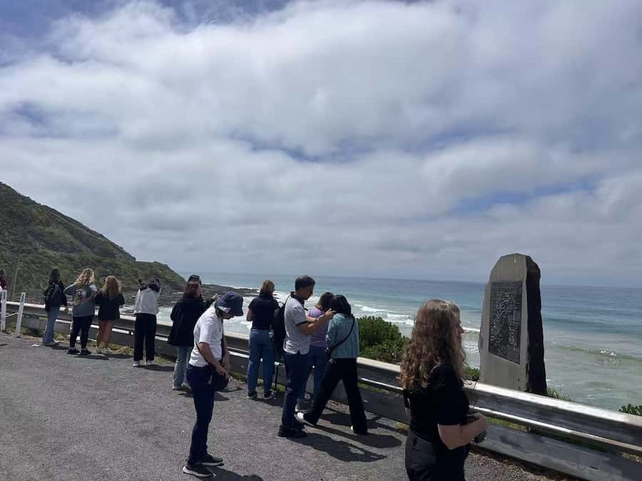 Melbourne: Great Ocean Road Max Highlights & London Bridge - Loch Ard Gorge: turquoise waters and quieter, cliff-bound calm