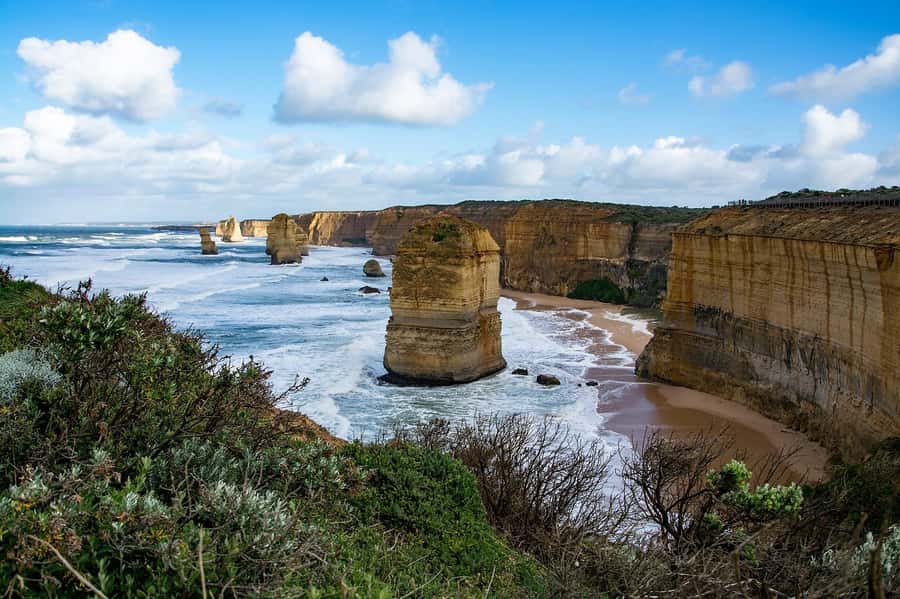 Melbourne: Great Ocean Road & Rainforest Trip - Loch Ard Gorge, Short Drive, Long Impressions
