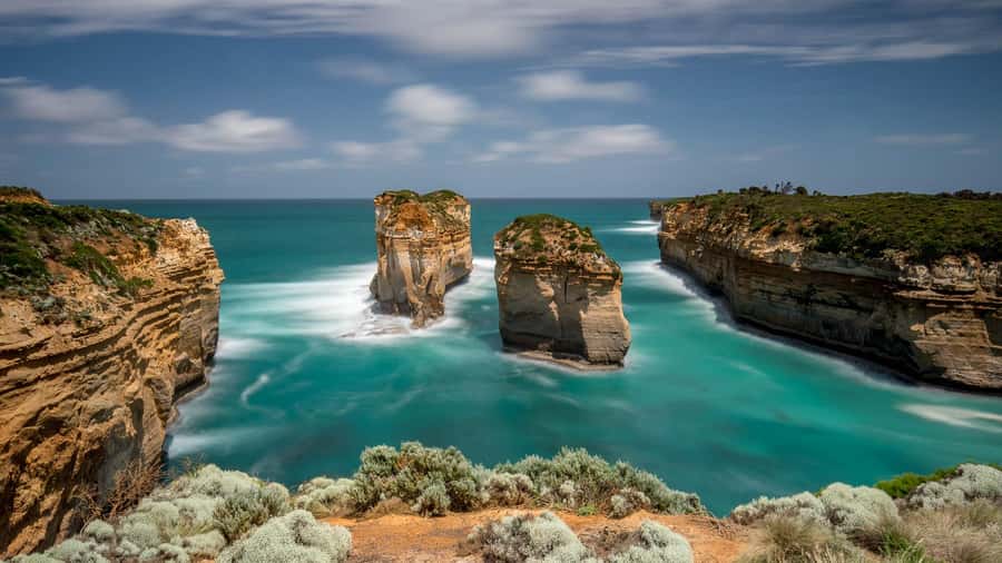 Melbourne: Great Ocean Road & Wildlife Tour for Backpackers - Gibson Steps: where the coast feels close enough to touch