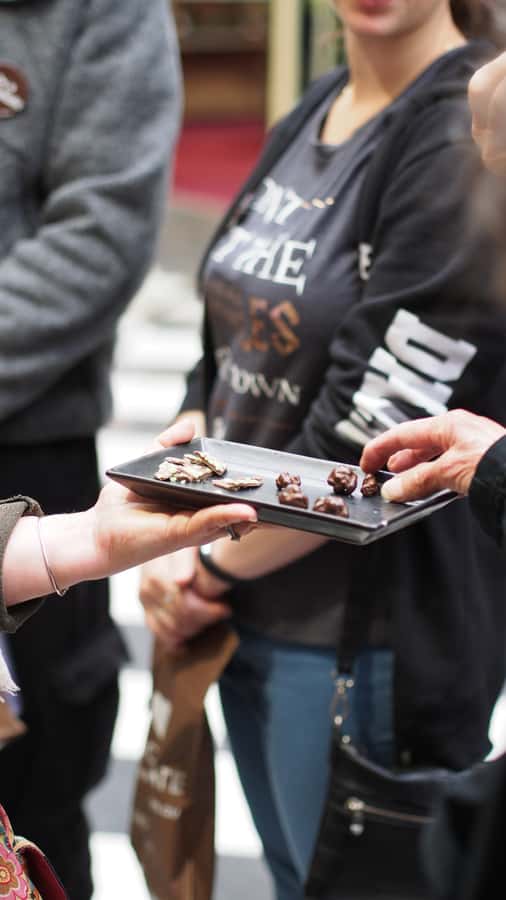 Melbourne: Guided Chocolate Walking Tour of the city - What You Actually Eat: Minimum Tastings, Plus Dessert