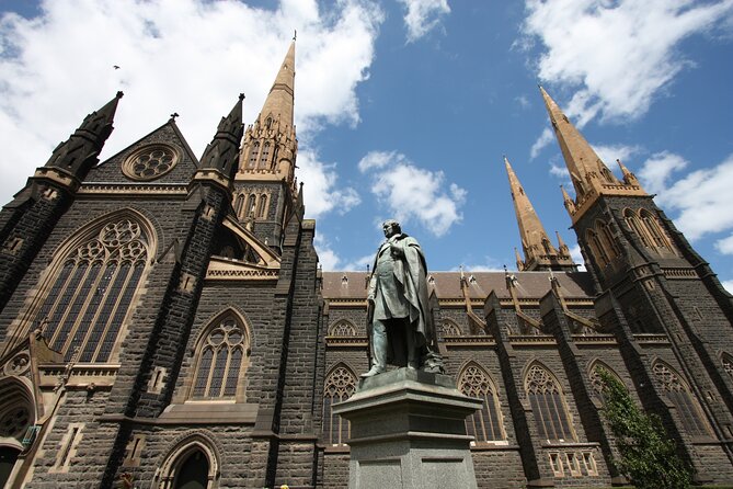 Melbourne Highlights and Aussie Wildlife Express Tour - Two trips in one ticket, 7.5 hours of value