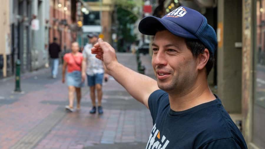 Melbourne: History and Donuts Walking Tour - Collins Street, Mitre Tavern, and the Money History