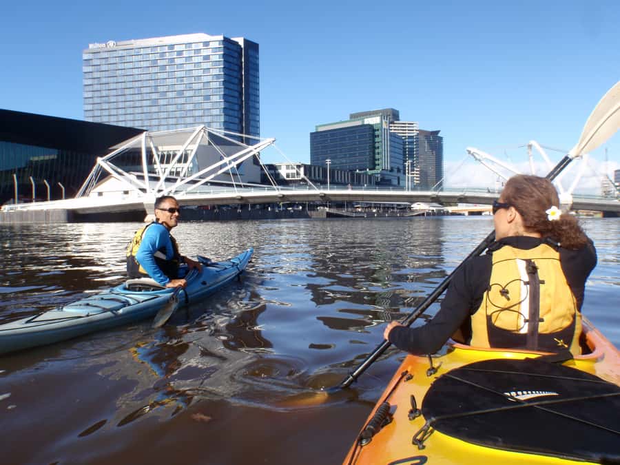 Melbourne: Iconic City Sights Kayak Experience - Water-level Melbourne: what you get in 105 minutes