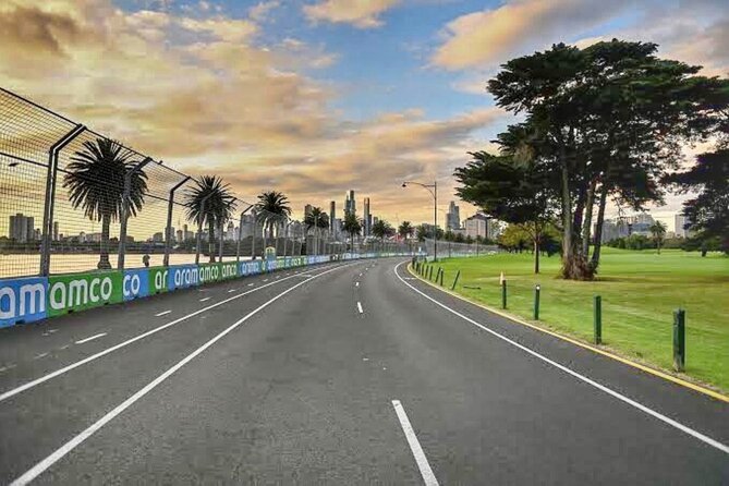 Melbourne Landmark City Tour. Your day Your way Your private tour - Shrine of Remembrance and the garden stroll you can slow down
