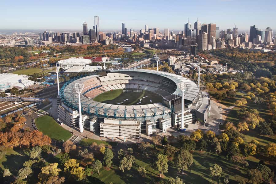 Melbourne: Melbourne Cricket Grounds (MCG) Guided Tour - The MCC Long Room and Library: Where Club Pride Lives
