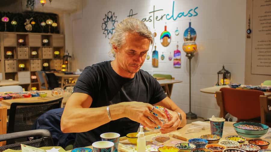 Melbourne: Mosaic Art Classes - Turkish Lamp Workshop - 150 minutes of Turkish lamp making in Melbourne