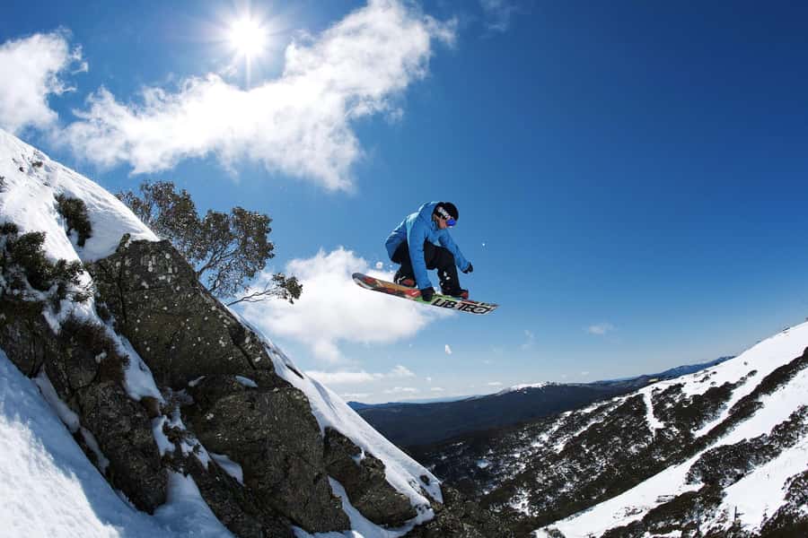 Melbourne: Mt Buller Snowy Escape Trip - 6 Hours of Snow Fun - Gear, lift passes, and lessons: what is included versus what is on you