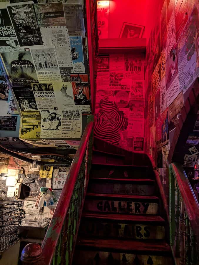 Melbourne Music Venue Pub Crawl with History + 2 Free Drinks - Final stop at Old Bar: iconic atmosphere and a smart contingency plan