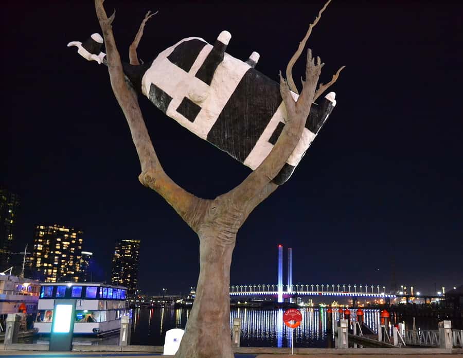 Melbourne: Nighttime Private City Tour with Transfer & Stops - The Coode Road and Yarra River stops: night angles that feel more local