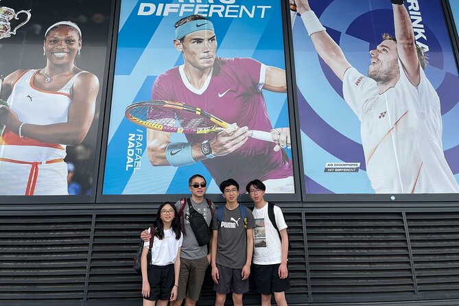 Melbourne Park Tennis Experience - Playing on the famous Melbourne blue courts (and what you should expect)