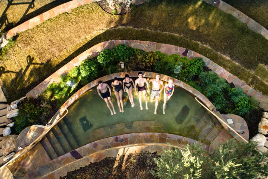 Melbourne: Peninsula Hot Springs Early Bathing & Scenic Tour - Early-entry Bath House calm at Peninsula Hot Springs