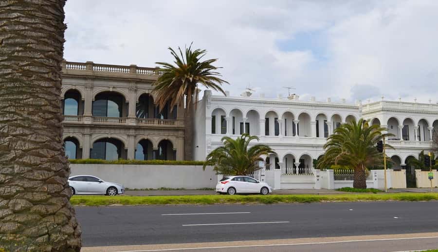 Melbourne: Peninsula Sightseeing Driving Day Tour - St Kilda Coast to Dendy Street Beach and Its Iconic Huts
