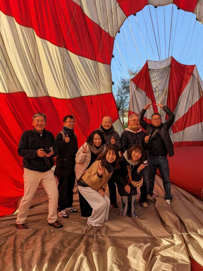 Melbourne Premium Balloon Flight 5-Star Champagne Breakfast - What You Are Paying For at $373 Per Person