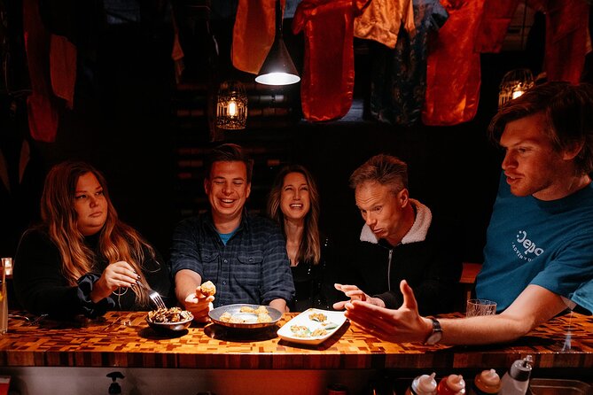 Melbourne: Progressive Dinner Tour - Chinatown, Laneways & Drink - How this 3-hour progressive dinner fits Melbourne perfectly