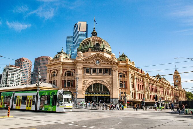 Melbourne Sightseeing Tour in Small Group - Fitzroy Gardens and Cooks’ Cottage: A Soft Landing